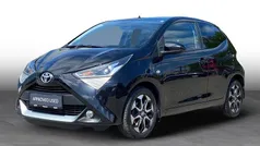 211 bold black Brugt 2022 Toyota Aygo x-press Hatchback | 99.900 kr. (God pris)
