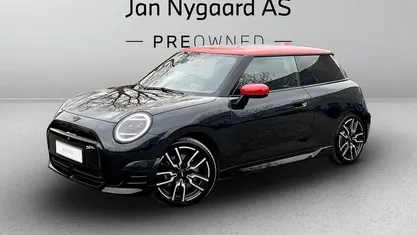 Brugt 2024 Mini Cooper SE Hatchback | 289.900 kr.