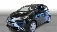 Brugt 2017 Toyota Aygo X-play Hatchback | 72.900 kr. (Fair pris)