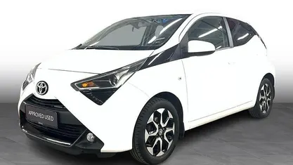 Hvid Brugt 2020 Toyota Aygo x-press Hatchback | 79.900 kr. (Fair pris)
