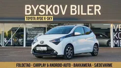 Hvid Brugt 2021 Toyota Aygo x-sky Hatchback | 93.995 kr. (God pris)