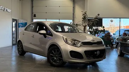Brugt Kia Rio Active 86 HK (63 kW) 2012 Sølvmetal Hatchback