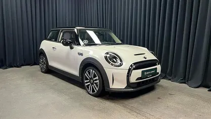 Brugt Mini Cooper SE 135 kW (184 HK) 2023 Nanuq white Hatchback