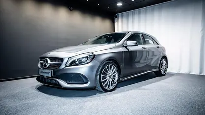 Farve: koksmetal Brugt 2017 Mercedes A200 AMG line | 179.900 kr. (Dyr)
