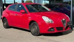 Rød Brugt 2011 Alfa Romeo Giulietta Progression Hatchback | 44.900 kr. (Fair pris)