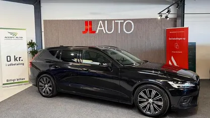 Brugt Volvo V60 Inscription 190 HK (139 kW) 2020 Koksmetal Stationcar