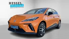 Fizzy orange Brugt 2024 MG MG4 EV Luxury Hatchback | 189.900 kr. (Fair pris)