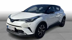 2na070 pearl white/202 astral Brugt 2020 Toyota C-HR Multidrive S SUV | 184.800 kr. (God pris)