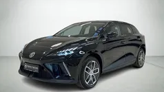 Sortmetal Ny 2025 MG MG4 EV Luxury Hatchback | 194.400 kr. (Fair pris)