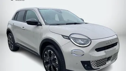 Brugt Fiat 600E La Prima 114 kW (156 HK) 2024 Beige