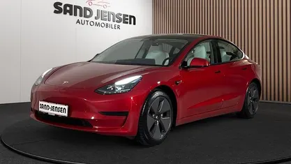 Rød Brugt 2021 Tesla Model 3 Standard Range Sedan | 189.900 kr. (God pris)