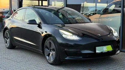 Brugt Tesla Model 3 Long Range RWD 208 kW (283 HK) 2023 Sortmetal Sedan