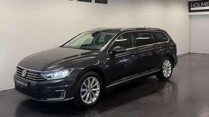 Blå Brugt 2016 VW Passat GTE Stationcar | 134.600 kr. (Fair pris)