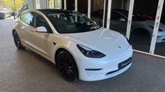 Hvidmetal Brugt 2023 Tesla Model 3 Performance Sedan | 259.900 kr. (Fair pris)