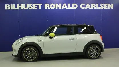 Brugt Mini Cooper SE 135 kW (184 HK) 2020 Sølvmetal Hatchback