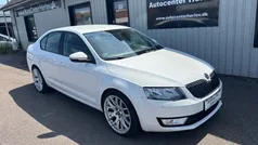 Hvid Brugt 2014 Skoda Octavia Ambition Hatchback | 79.900 kr. (Fair pris)