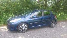 Farve: blåmetal Brugt 2007 Peugeot 207 Hatchback | 25.900 kr.