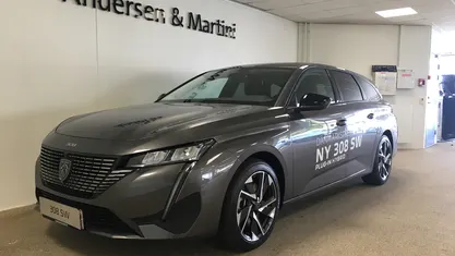 Grå platinium Brugt 2022 Peugeot 308 Selection Sky Stationcar | 244.800 kr. (Fair pris)