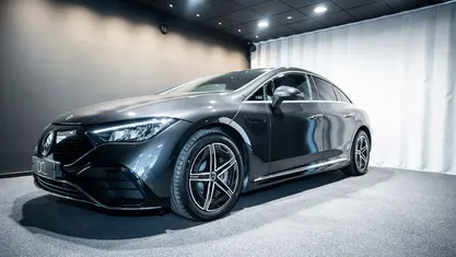 Farve: koksmetal Brugt 2024 Mercedes EQE350 AMG | 459.900 kr. (Fair pris)