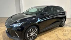 Pebble black metal Ny 2025 MG MG4 EV Luxury Hatchback | 194.990 kr. (Super pris)