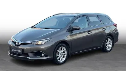 1g2 platinum bronze Brugt 2017 Toyota Auris Touring Sports Comfort Stationcar | 139.900 kr. (Fair pris)