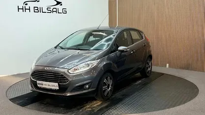 Kobbermetal Brugt 2017 Ford Fiesta Titanium Hatchback | 64.700 kr. (Super pris)