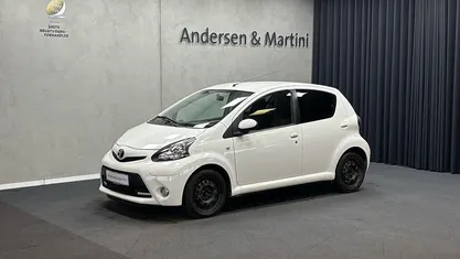 Brugt 2013 Toyota Aygo Connect Style Hatchback | 39.700 kr. (Fair pris)