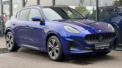 Blåmetal Ny 2025 Maserati Grecale Folgore SUV | 899.900 kr. (Super pris)