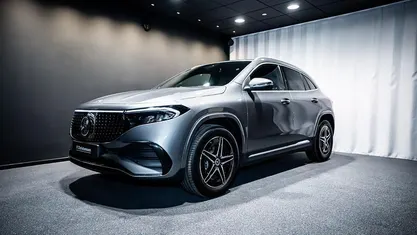 Farve: gråmetal Brugt 2025 Mercedes EQA250+ AMG SUV | 344.900 kr. (God pris)