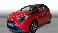 3p0 super red Brugt 2019 Toyota Aygo X-plore Hatchback | 79.900 kr. (Fair pris)