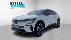 Hvid med sort tag Brugt 2022 Renault Mégane Techno Hatchback | 214.900 kr. (God pris)