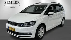 Hvid Ny 2024 VW Touran Comfortline MPV | 249.900 kr.