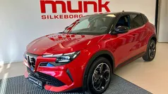 Rødmetal Brugt 2024 Alfa Romeo Junior Edizione Speciale SUV | 249.900 kr. (God pris)