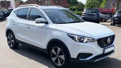Hvid Brugt 2021 MG ZS Luxury Sedan | 119.900 kr. (Fair pris)