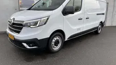 Hvid Brugt 2023 Renault Trafic Van | 199.900 kr.