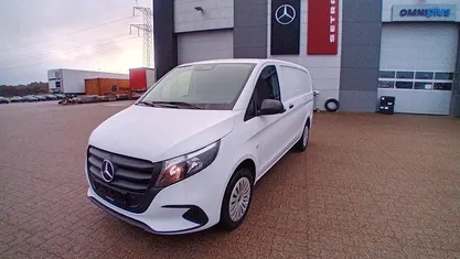 Brugt Mercedes Vito 136 HK (100 kW) 2025 Farve: hvid Van
