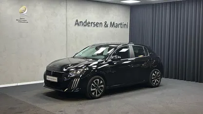 Brugt 2025 Peugeot e-208 Style Hatchback | 163.900 kr. (Fair pris)
