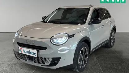 Grå Brugt 2025 Fiat 600E La Prima SUV | 194.500 kr. (Fair pris)