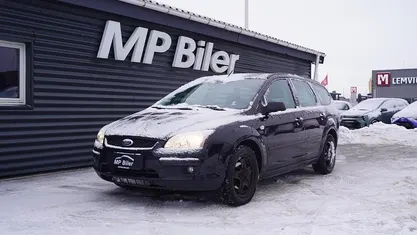 Brugt Ford Focus Ambiente 100 HK (73 kW) 2007 Sortmetal Stationcar
