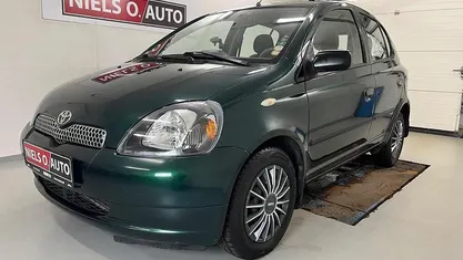 Grønmetal Brugt 2002 Toyota Yaris Comfort | 39.800 kr.