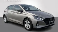 Farve ……………………………………………………………………. brass Brugt 2023 Hyundai i20 Essential | 164.900 kr. (God pris)