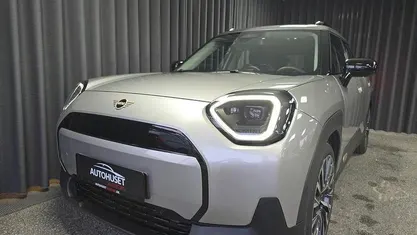 Brugt Mini Aceman Classic 135 kW (184 HK) 2025 Koksmetal SUV