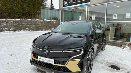 Sort Brugt 2023 Renault Megane E-Tech Iconic Hatchback | 204.700 kr. (Fair pris)