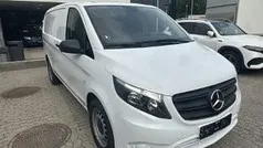 Farve: hvid Brugt 2024 Mercedes Vito MPV | 249.820 kr. (God pris)