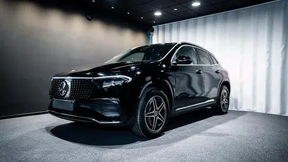 Brugt Mercedes EQA250+ AMG 139 kW (190 HK) 2024 Farve: sort SUV