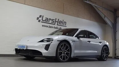 Brugt Porsche Taycan Turbo S Performance Package 459 kW (625 HK) 2022 Gråmetal Sedan