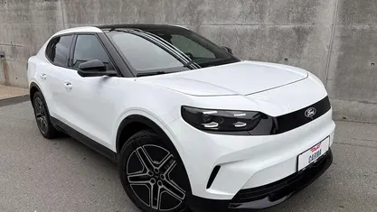 Hvid Ny 2025 Ford Capri Premium Coupe | 312.000 kr.