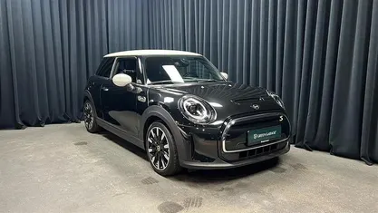 Brugt Mini Cooper SE 135 kW (184 HK) 2022 Midnight black Hatchback