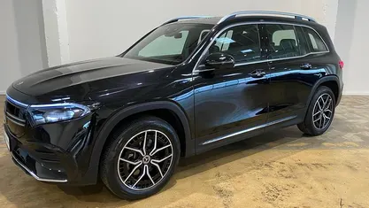 Cosmos black Brugt 2022 Mercedes EQB300 AMG line SUV | 289.990 kr. (Fair pris)