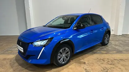 Brugt Peugeot e-208 Allure 100 kW (136 HK) 2023 Hatchback